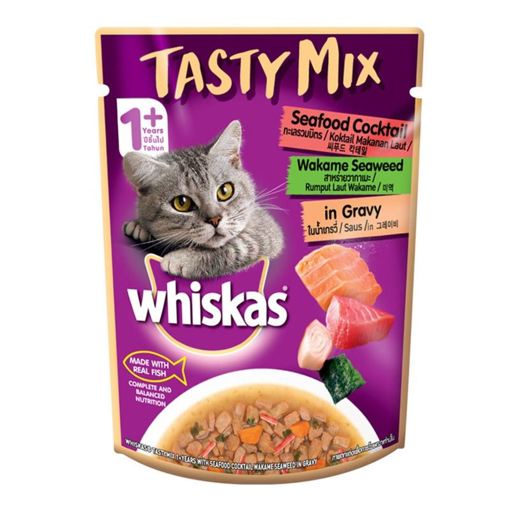 Whiskas Adult Tasty Mix Seafood Cocktail Wakame Seaweed in Gravy Flavour 1+ Years Wet Cat Food